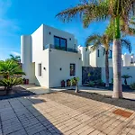 Vila Lorena By